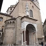 Bnbutler - Citta Alta - Di Charme * Bergamo